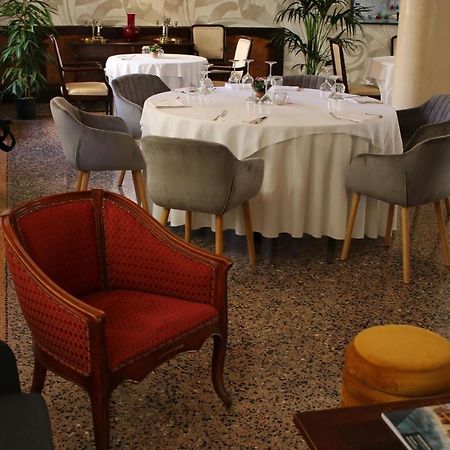 Hotel Villa Regina Margherita Rovigo Bagian luar foto
