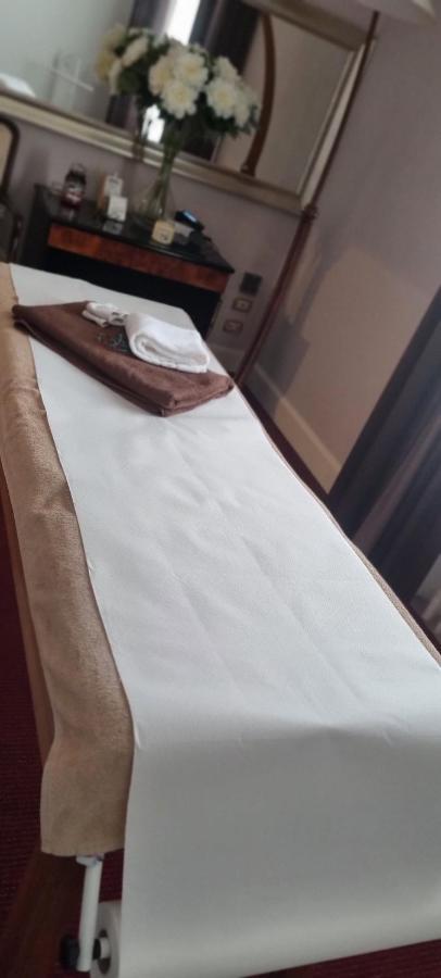 Hotel Villa Regina Margherita Rovigo Bagian luar foto