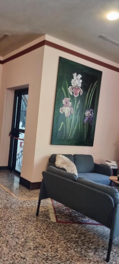 Hotel Villa Regina Margherita Rovigo Bagian luar foto